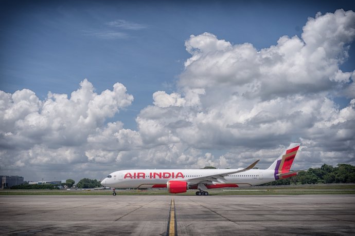 Archivo - Air India completa la fusión con Vistara y opera ahora 90 destinos con una flota de 208 aviones.