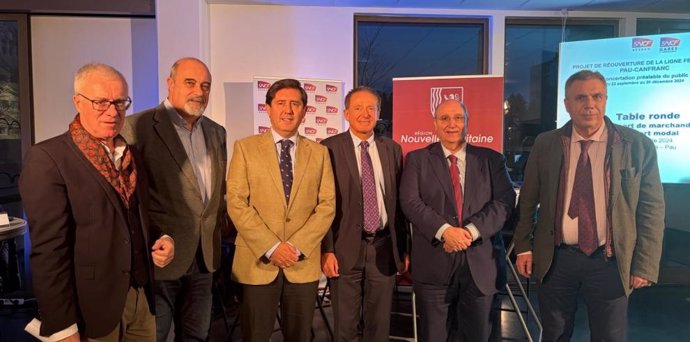 De izquierda a derecha, Jean Luc Gary, José María Sisó, Eduardo Corella, Luc Federman, Miguel Ángel Anía y Bruno Oliver.