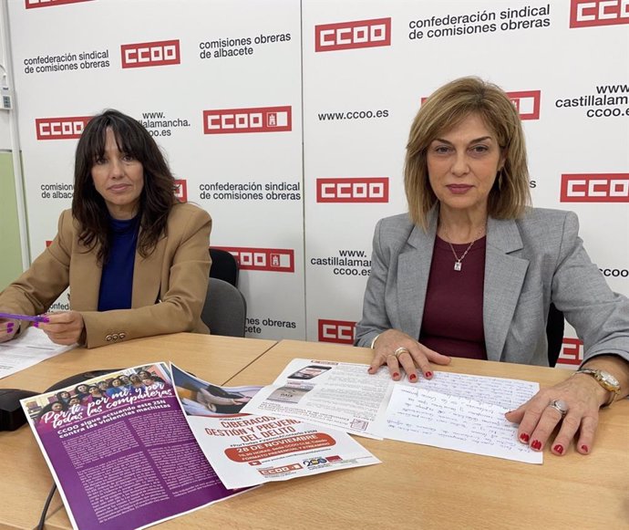 La secretaria de Mujeres y Políticas LGTBI de CCOO C-LM, Rosario Martínez, y la secretaria general del sindicato en la provincia de Albacete, Carmen Juste.