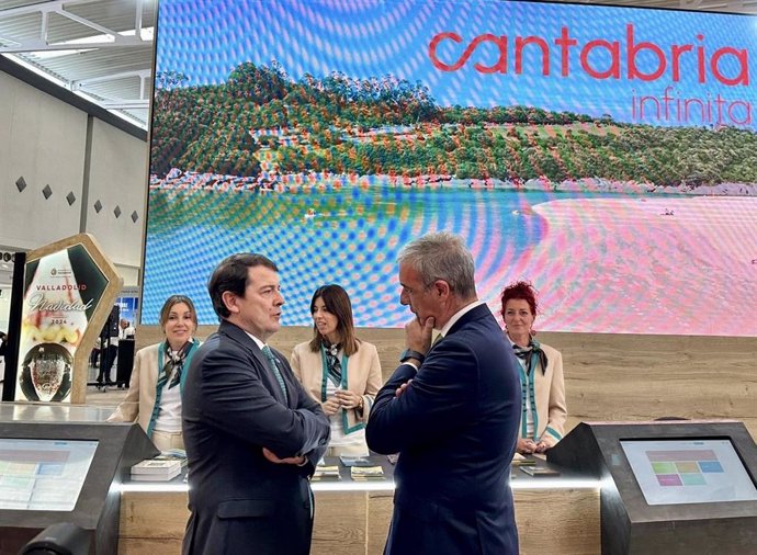 Cantabria se promociona en la feria de turismo Intur en Valladolid 