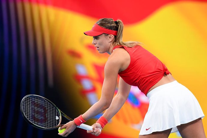 Archivo - Paula Badosa of Spain in action in her match against Harriet Dart of Great Britain during the 2023 United Cup tennis match between Spain and Britain at Ken Rosewall Arena in Sydney, Sunday, January 1, 2023. (AAP Image/Steven Markham) NO ARCHIVIN