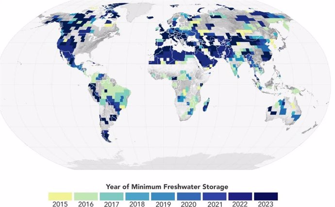 Este mapa muestra los años en que el almacenamiento de agua terrestre alcanzó un mínimo de 22 años (es decir, la tierra estaba más seca) en cada ubicación, según datos de los satélites GRACE y GRACE/FO.