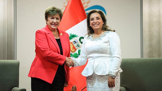 FMI reconoce a Perú