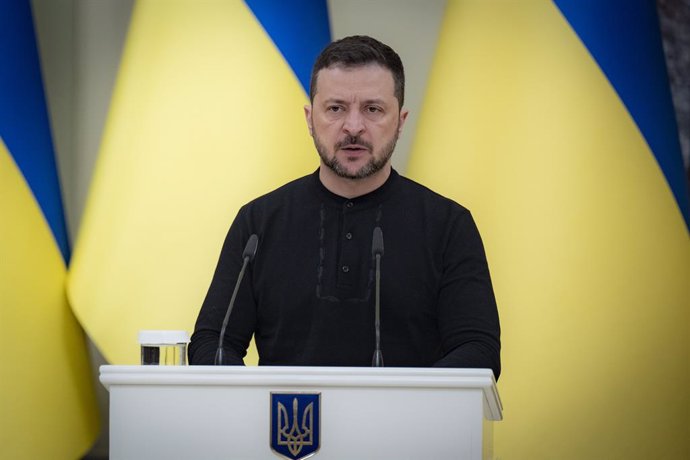 November 8, 2024, Kiev, Kyiv Oblast, Ukraine: Ukrainian President Volodymyr Zelenskyy, delivers remarks before awarding certificates for free apartments to Heroes of Ukraine and family members of fallen warriors during a ceremony at the Mariinskyi Palace,