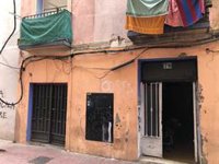 Calvo aplaude el desalojo del edificio municipal ocupado en Zaragoza y lo atribuye a la insistencia de VOX