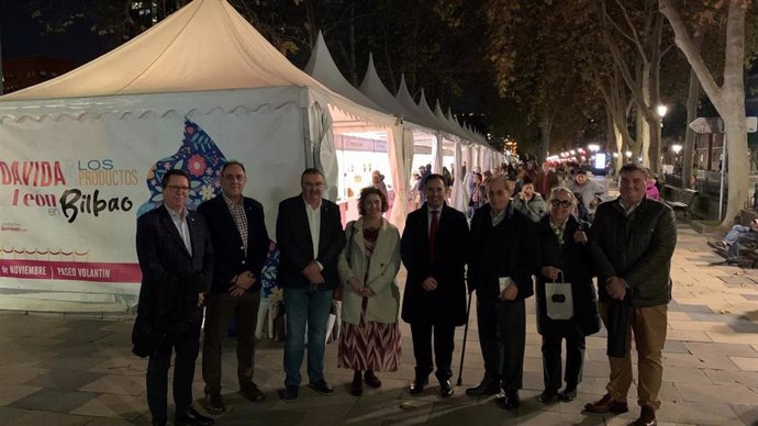 Inauguración de la Feria de Productos de León en Bilbao.