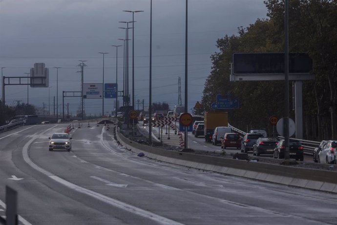 Imagen de archivo de una carretera en Paiporta.