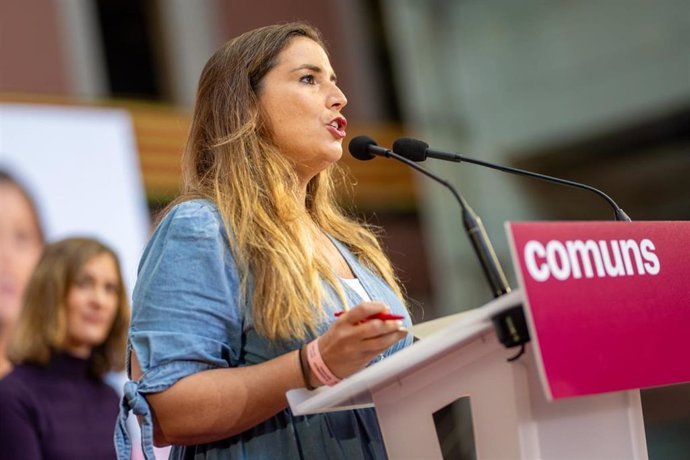 La coordinadora de los Comuns y vicepresidenta de la Diputación de Barcelona, Candela López, en la IV Assemblea de los Comuns