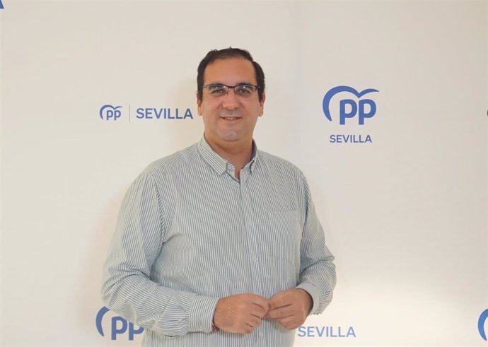 El portavoz del grupo 'popular' en la Diputación de Sevilla , Martín Torres.