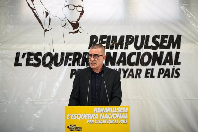 El candidato a liderar ERC por parte de Nova Esquerra Nacional, Xavier Godàs, en una conferencia en Vilassar de Dalt (Barcelona)