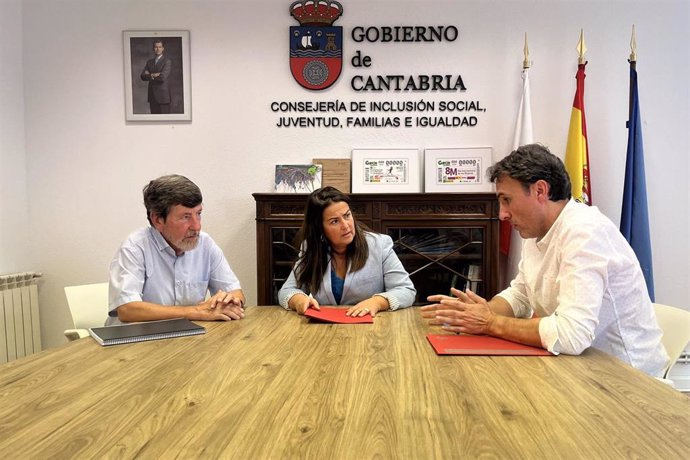 Inclusión Social ayudará con 10.000 euros a 24 familias saharauis afectas por las inundaciones de los campos de Tinduf