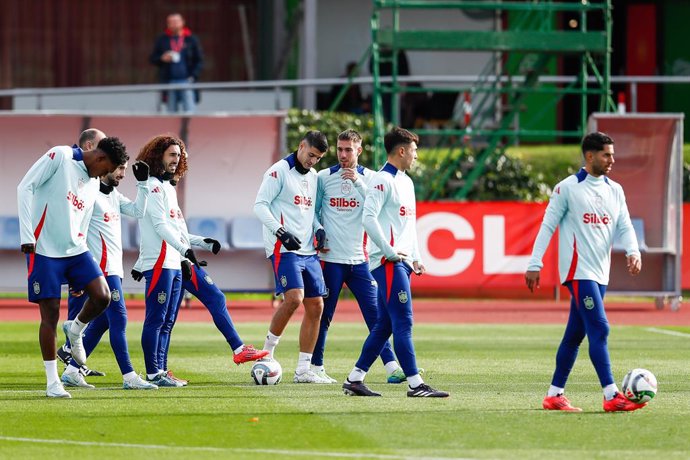 Players of Spain in action during a training session prior to the Spanish national soccer team's UEFA Nations League matches at Ciudad del Futbol on November 14, 2024, in Las Rozas, Madrid, Spain.