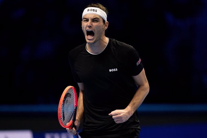 13 November 2024, Italy, Turin: US tennis player Taylor Fritz celebrates after defeating Australia's Alex de Minaur during their Men's Singles ATP World Tour Finals tennis match at the Inalpi Arena. Photo: Marco Alpozzi/LaPresse via ZUMA Press/dpa