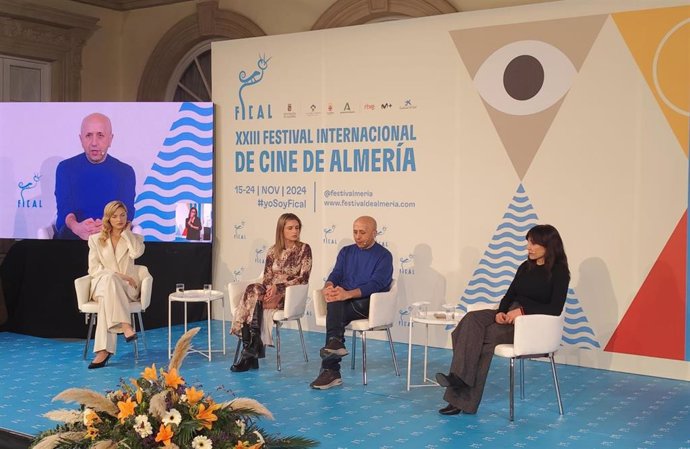 Las actrices Mirela Balic, Helena Ezquerra y Marian Álvarez participan en una mesa redonda de Fical.