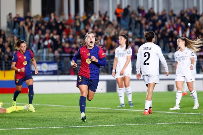 Claudia Pina Medina of FC Barcelona celebrates a goal during the Spanish Women League, Liga F, football match played between Real Madrid and FC Barcelona at Alfredo Di Stefano stadium on November 16, 2024, in Valdebebas, Madrid, Spain.