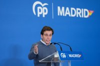 Almeida califica de "deshonesto" que "la Moncloa se haya convertido en un centro de negocios" para Begoña Gómez