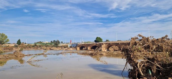 Riba-roja de Túria reconstruirá el Pont Vell del siglo XVI destruido por la DANA que servía para comunicar el casco urbano