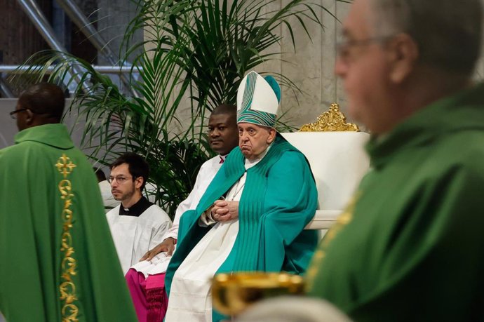 November 17, 2024, Roma, Italia: Pope Francis presides over a Holy Mass to the  World Day of the Poor in Saint Peter's Basilica at the Vatican City, 17 November 2024. ANSA/GIUSEPPE LAMI