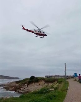 Herido con pronóstico reservado un surfista que se vio en problemas en el agua en La Maruca