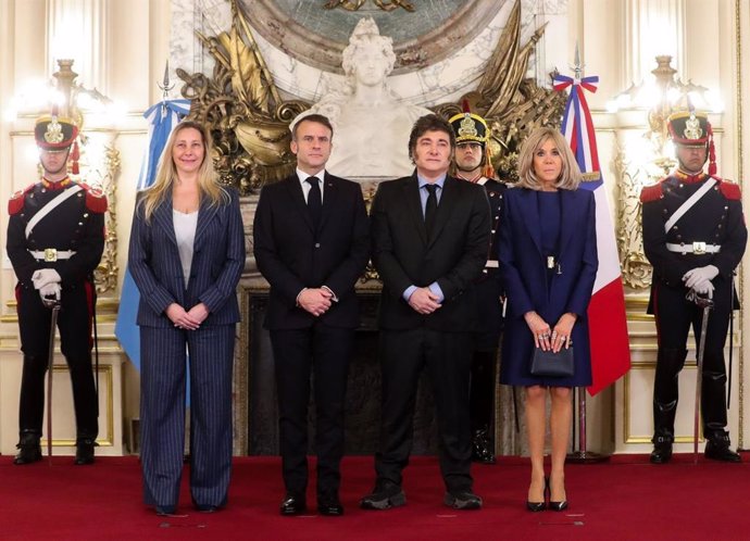 Karina Milei, Emmanuel Macron, Javier Milei y Brigitte Macron