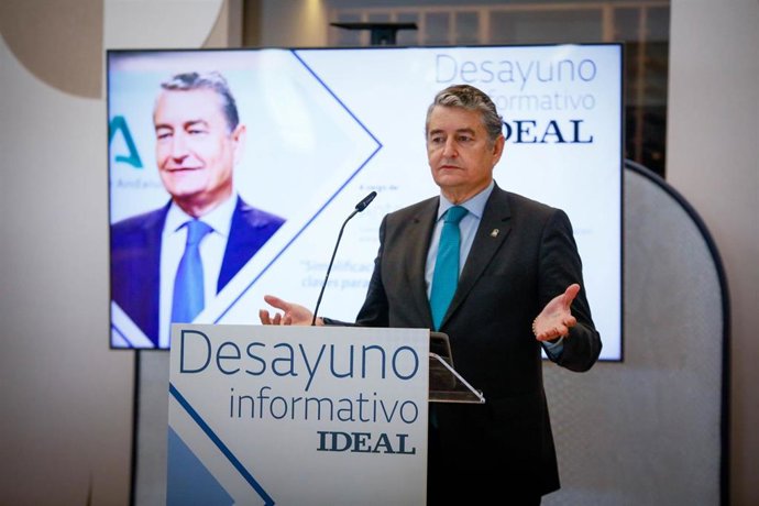 El consejero de la Presidencia, Interior, Diálogo Social y Simplificación Administrativa, Antonio Sanz.