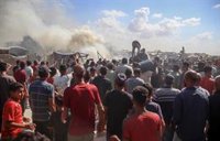 Mueren diez personas en dos bombardeos de Israel en Gaza, incluido uno contra una "zona humanitaria"