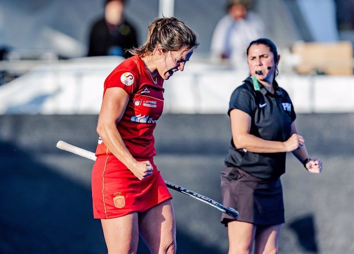 Archivo - FIH Hockey Women's Nations Cup Spain 2023-24M08 Korea v Spain (Pool A)Picture: Lola RIERA celebrates after scoring the team’s first goal