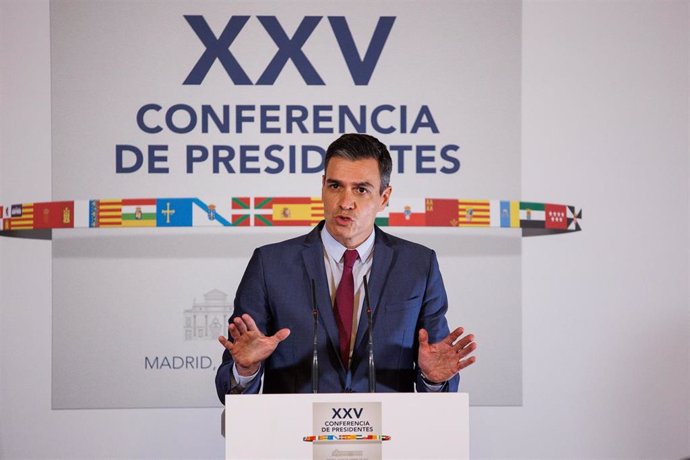 Archivo - El presidente del Gobierno, Pedro Sánchez, durante la Conferencia de Presidentes extraordinaria celebrada en el  Senado. Archivo