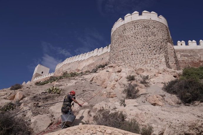 Obras de rehabilitación de La Alcazaba de Almería.