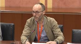 El secretario de Institucional de UGT Andalucía, Rafael Gelo, en comisión parlamentaria sobre los presupuestos de 2025 el 18 de noviembre de 2024.