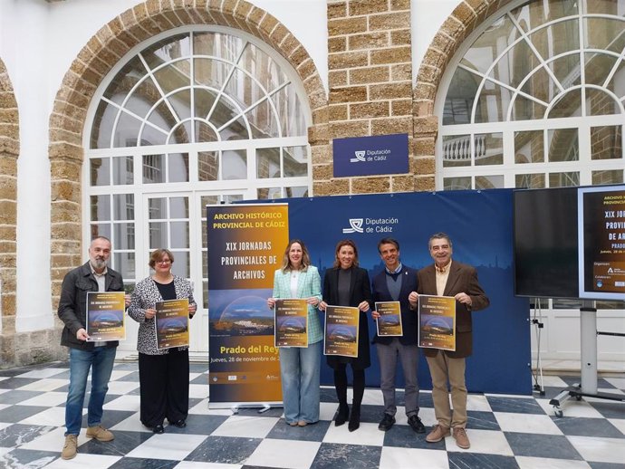 Vanesa Beltrán en la presentación de las jornadas.