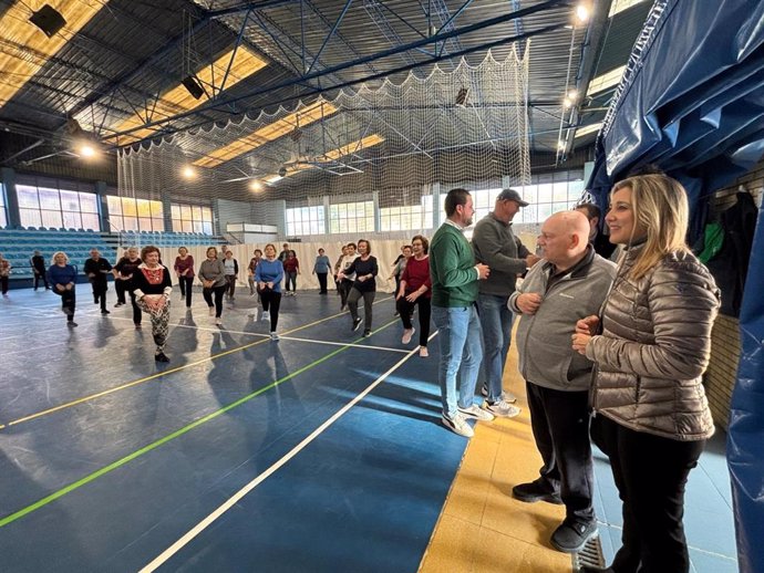 Visita al pabellón deportivo Plácido Fernández Viagas de Alcalá de Guadaíra