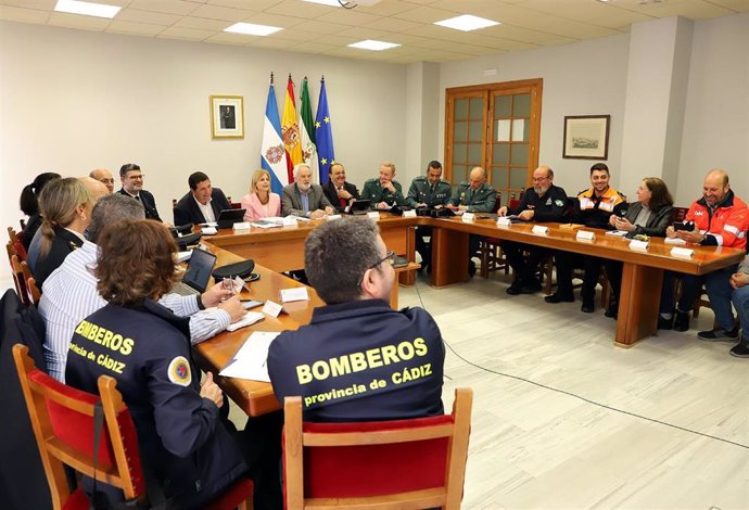 La alcaldesa de Jerez de la Frontera (Cádiz), María José García-Pelayo, presidiendo la Junta Local de Seguridad de cara al dispositivo de Navidad.