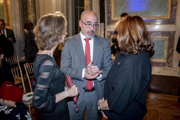 El delegado del Gobierno de Madrid, Francisco Martín (c) durante la entrega del ‘XXX Premio Pelayo’ para juristas de reconocido prestigio, en el Real Casino de Madrid, a 14 de noviembre de 2024, en Madrid (España).