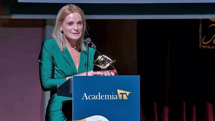 Isabel Cabrera, directora adjunta de CSRTV, recibe en Madrid el Premio Talento de la Academia de la Televisión