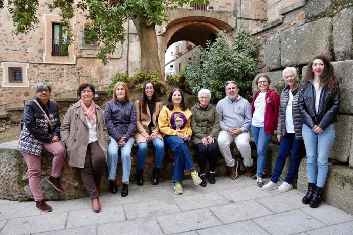 Nueva junta directiva de la Asociación Vecinal Ciudad Monumental de Cáceres