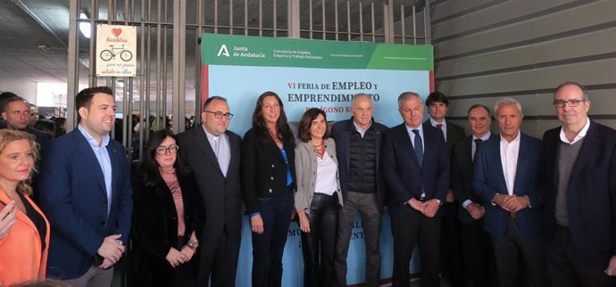 Inauguración de la VI Feria del Empleo del Polígono Sur de Sevilla