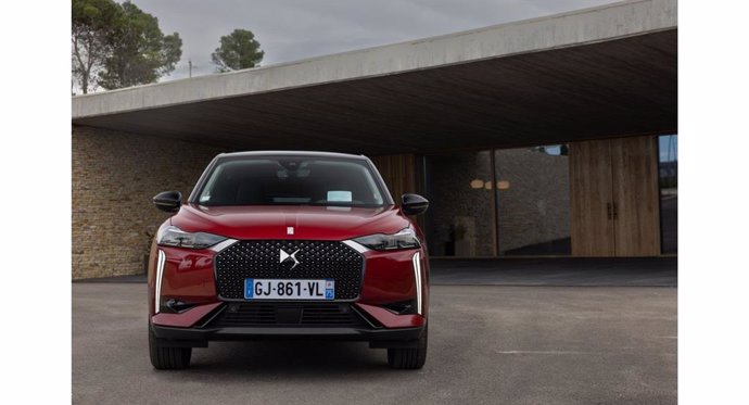 DS Automobiles lanza descuentos y financiación para el DS 3 E-Tense, disponible desde 40.055 euros.