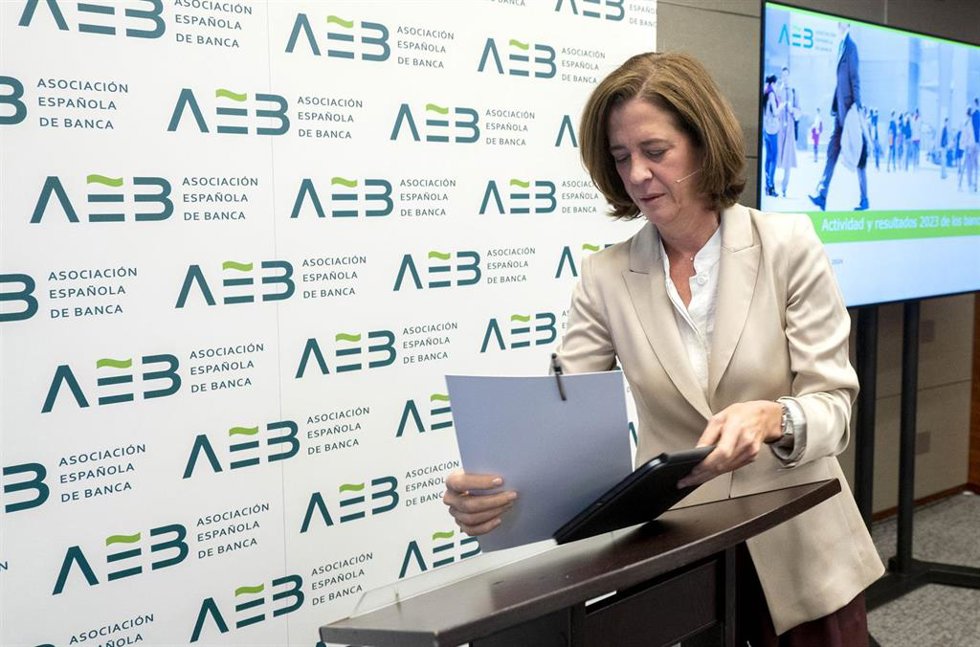 Archivo - La presidenta de la AEB, Alejandra Kindelán.