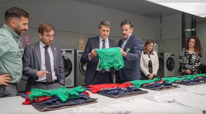 El centro de Bellavista es el "único" especializado en productos de lavado de ropa y limpieza del hogar.