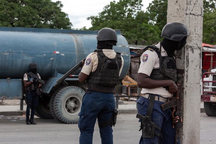 November 12, 2024, Port-au-Prince, Port-au-Prince, Haiti: Tension in Haiti between armed gangs and police.