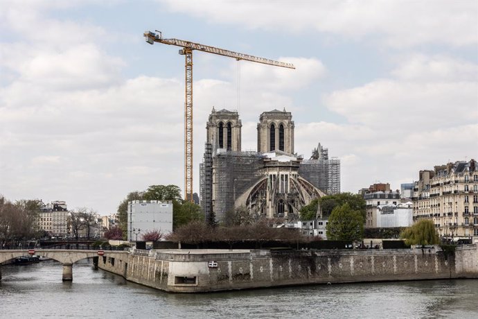 Archivo - A general view of the Notre-Dame de Paris Cathedral, almost two years since restoration work began to renovate the architectural marvel following the fire of 15 April 2019. Photo: Sadak Souici/Le Pictorium Agency via ZUMA/dpa