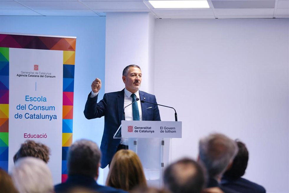 El conseller de Empresa y Trabajo de la Generalitat, Miquel Smper.