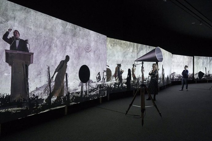 William Kentridge 'More Sweetly Play the Dance' Instalación de video HD