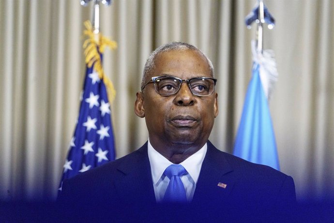 Archivo - FILED - 06 September 2024, Rhineland-Palatinate, Ramstein-Miesenbach: US Secretary of Defence, Lloyd Austin, attends a press conference at Ramstein Air Base. Photo: Andreas Arnold/dpa