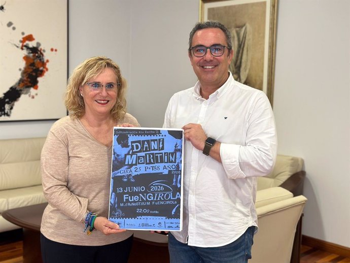 La alcadesa de Fuengirola, Ana Mula, y el concejal de Cultura y Grandes Eventos, Rodrigo Romero, presentan el concierto de Dani Martín en Marenostrum Fuengirola 2026, que tendrá lugar en junio.