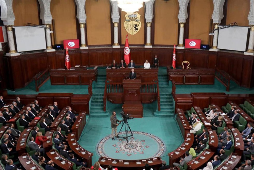 Kais Saied pronuncia un discurso ante el Parlamento de Túnez tras prestar juramento como presidente