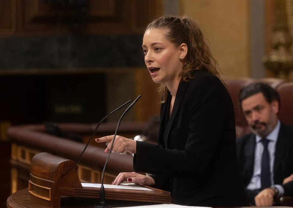La diputada del PP Ester Muñoz interviene durante una sesión plenaria en el Congreso de los Diputados, a 20 de noviembre de 2024, en Madrid (España). Ribera protagoniza la sesión con dos preguntas de la oposición y una comparecencia para explicar la ges