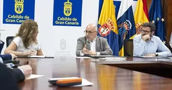 Presidente grancanario dice que Canarias se ha convertido en "islas cárcel" y califica la situación de "insostenible"