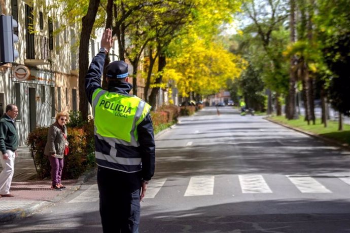 Archivo - Agente de Policía Local